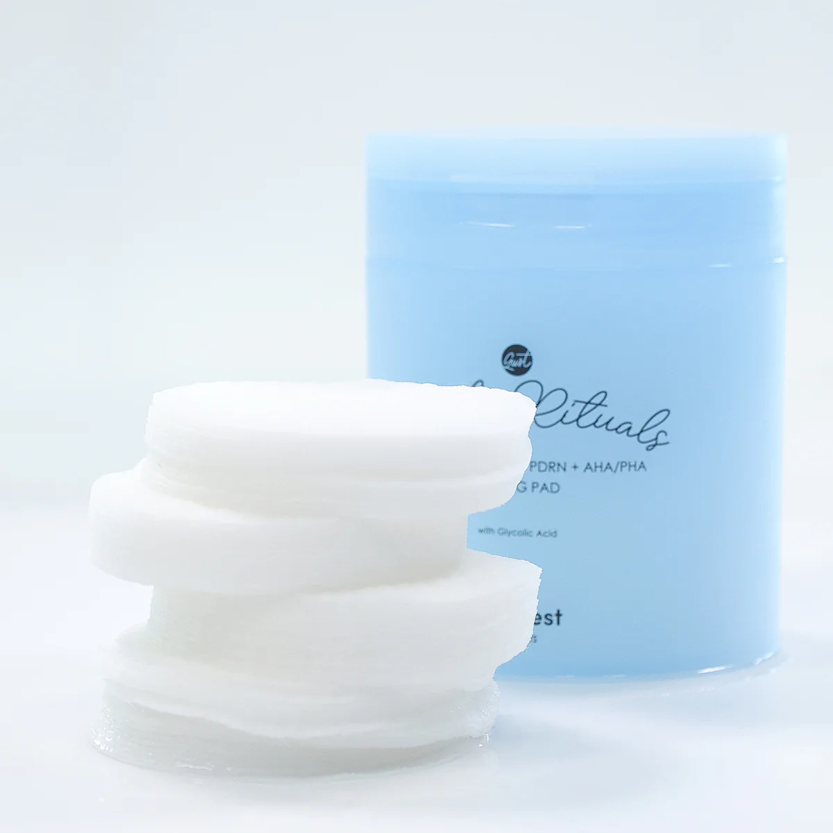 glowiest Daily Rituals Hyaluronic Acid + PDRN + AHA/PHA Peeling Pad - Image 3