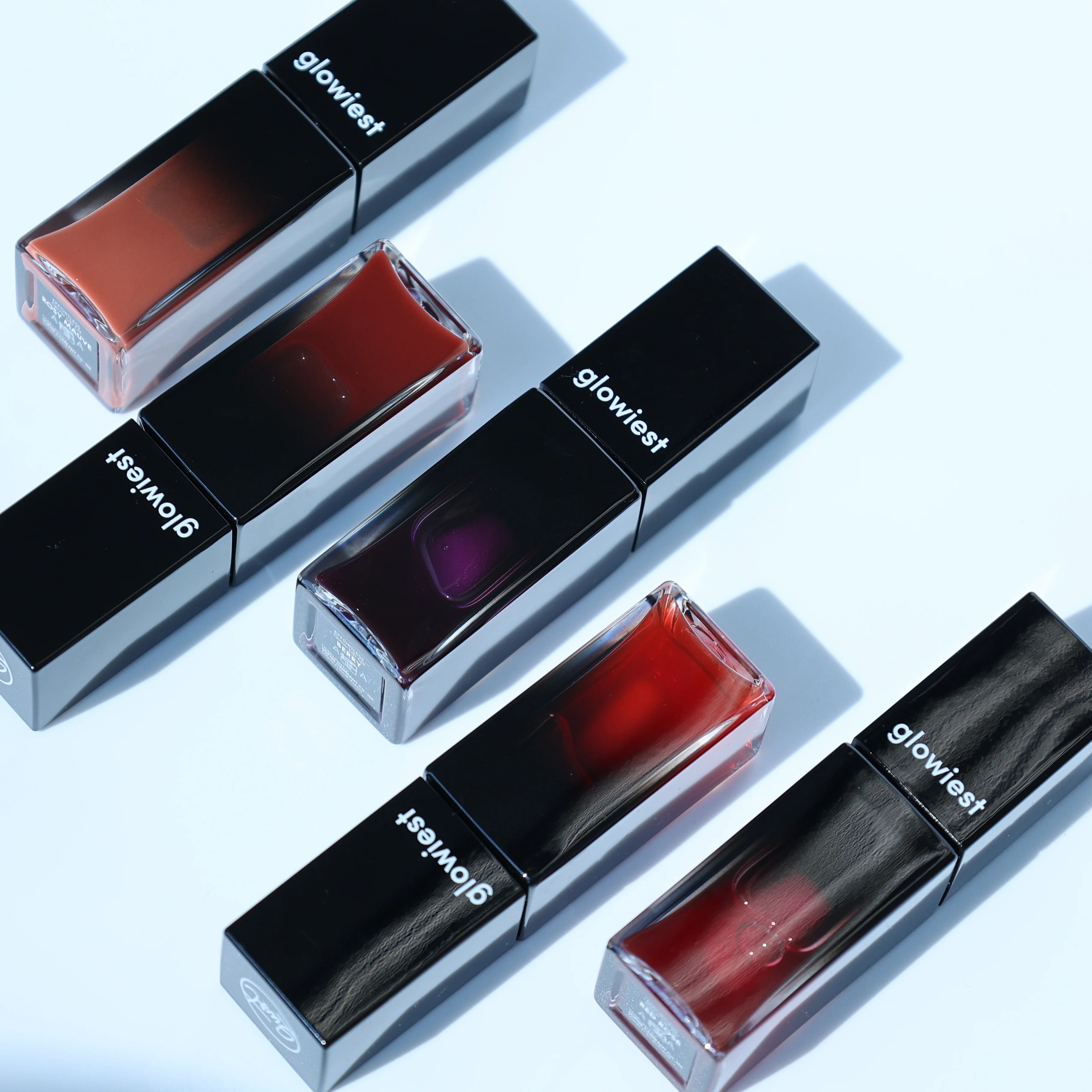 glowiest Effortless Glow Lip Oil - 003 Berry (0.17 fl.oz.) l Set of 2 - Image 4