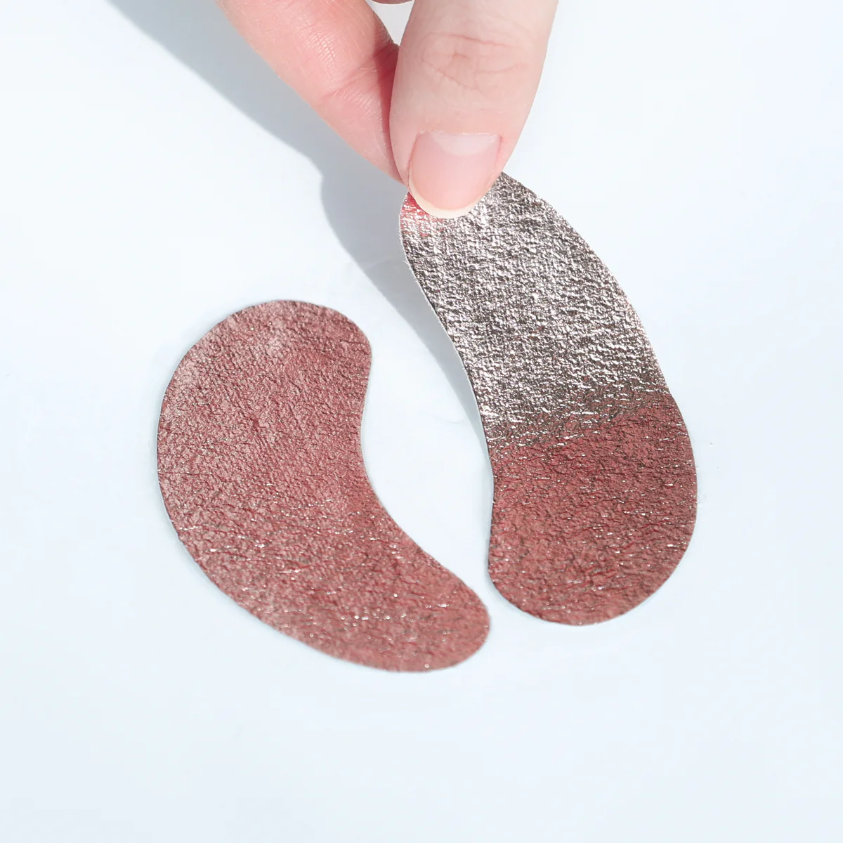 glowiest Sweet Dreams Collagen Glow Rose Gold Eye Masks (0.21 oz.*5ea) - Image 4